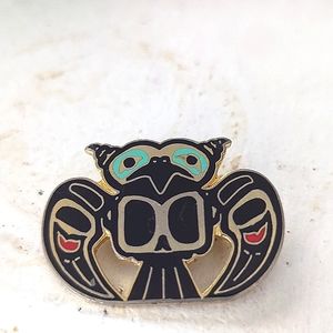 VTG  David Audette enamel owl pin